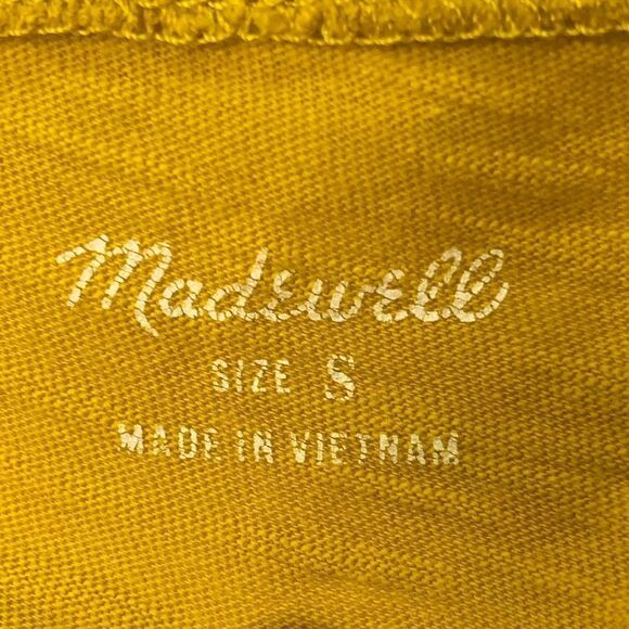 Madewell yellow short sleeve one pocket tee shirt, size small - Picture 3 of 6
